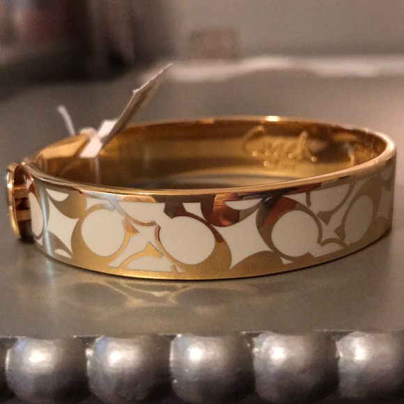 Coach Bracelet - Picture 3 of 4
